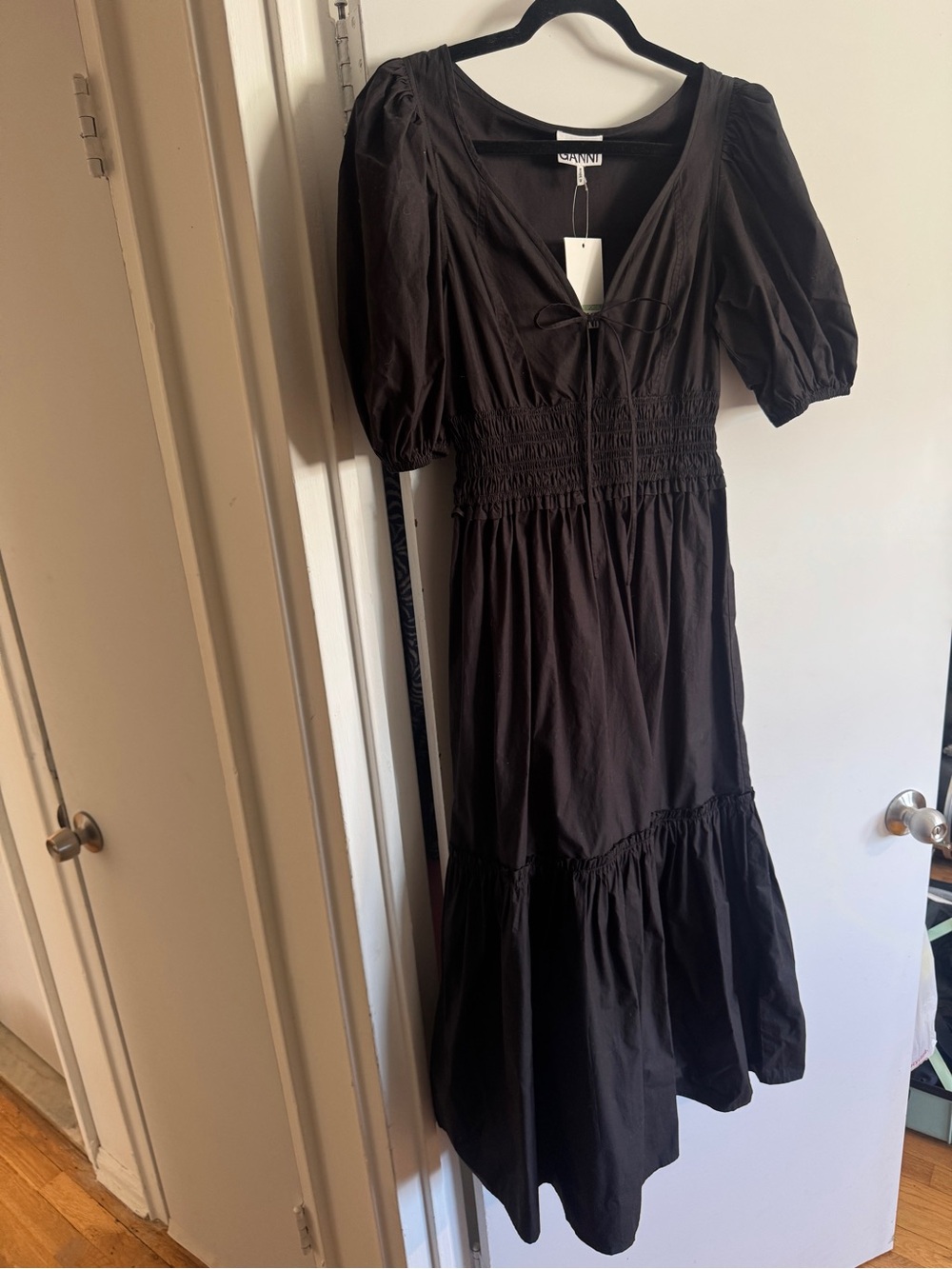 GANNI BRAND NEW Black Puff Sleeve Cotton Poplin Smocked Waist Midi Dress